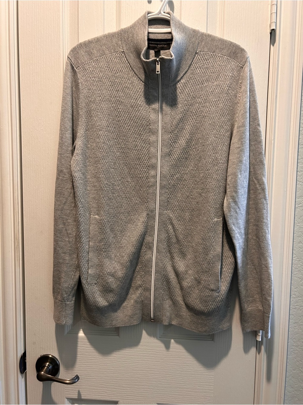 Banana Republic Gray Textured Full-Zip Knit Sweater